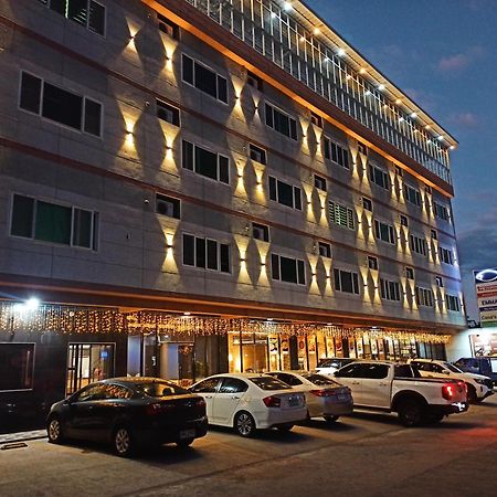 Emmaus Condotel อังเฮเลส ภายนอก รูปภาพ