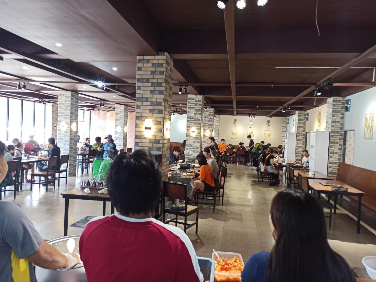 Emmaus Condotel อังเฮเลส ภายนอก รูปภาพ