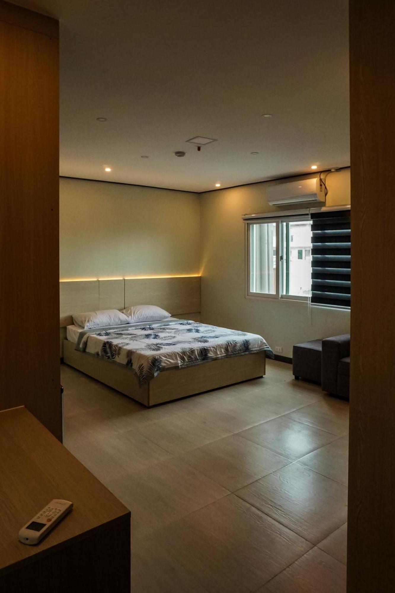 Emmaus Condotel อังเฮเลส ภายนอก รูปภาพ